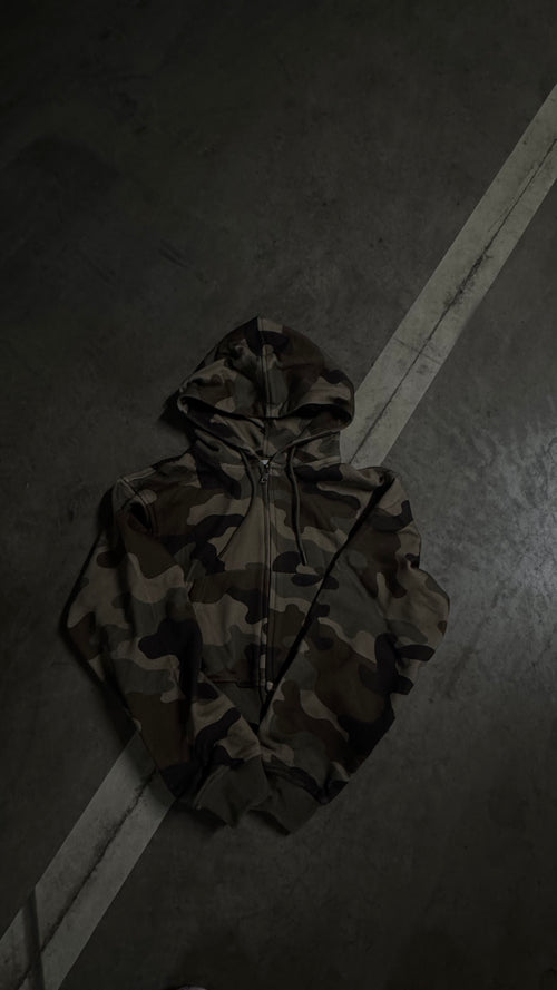 Green camo crop-top hoodie